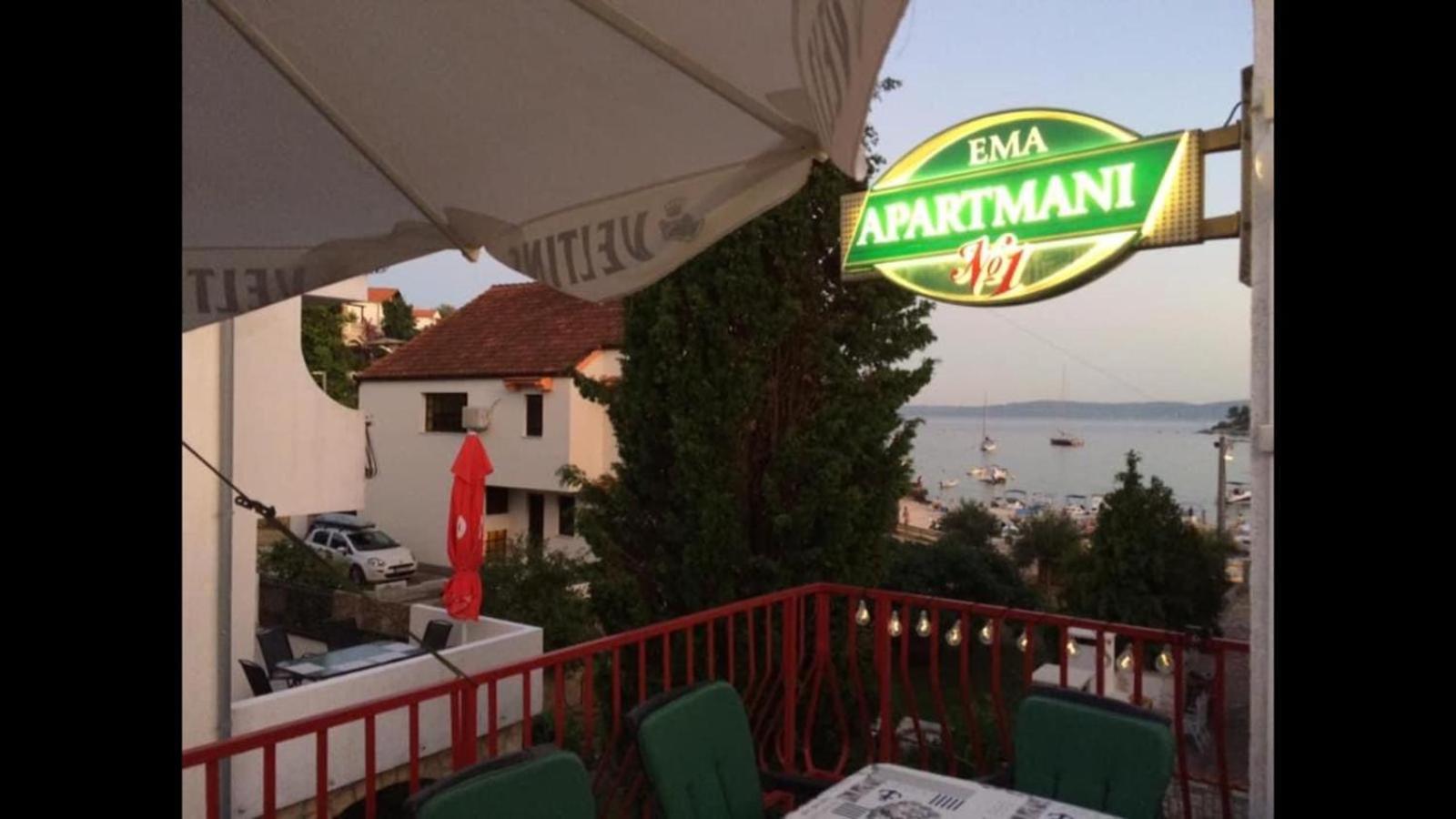 Apartmani Ema Trogir Eksteriør billede