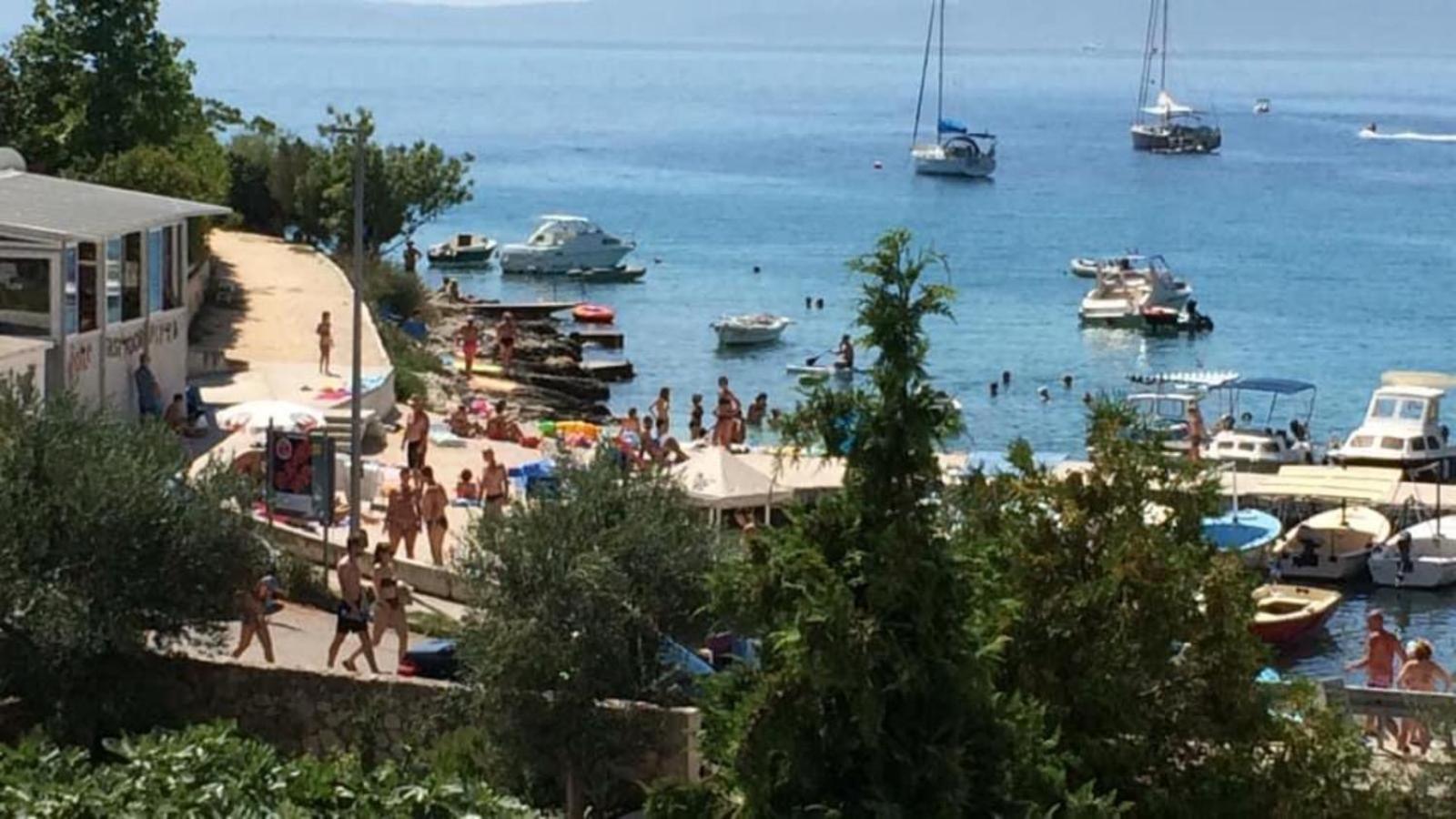 Apartmani Ema Trogir Eksteriør billede