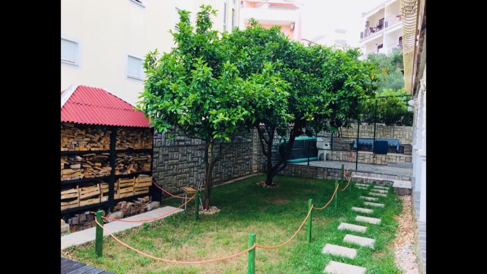 Apartmani Ema Trogir Eksteriør billede