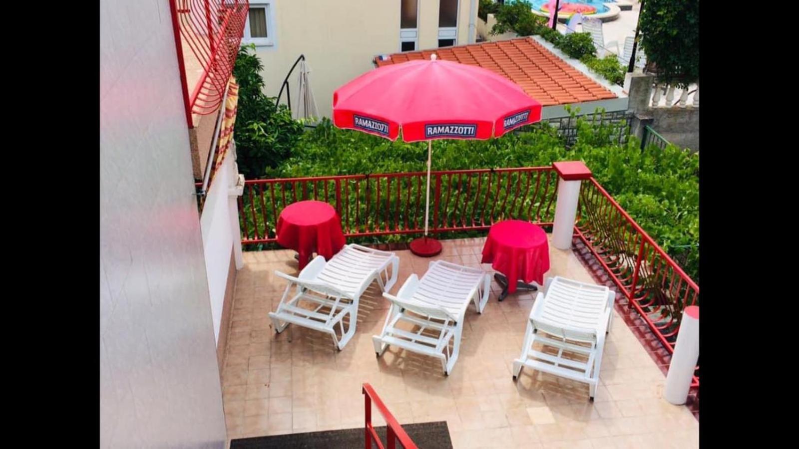 Apartmani Ema Trogir Eksteriør billede