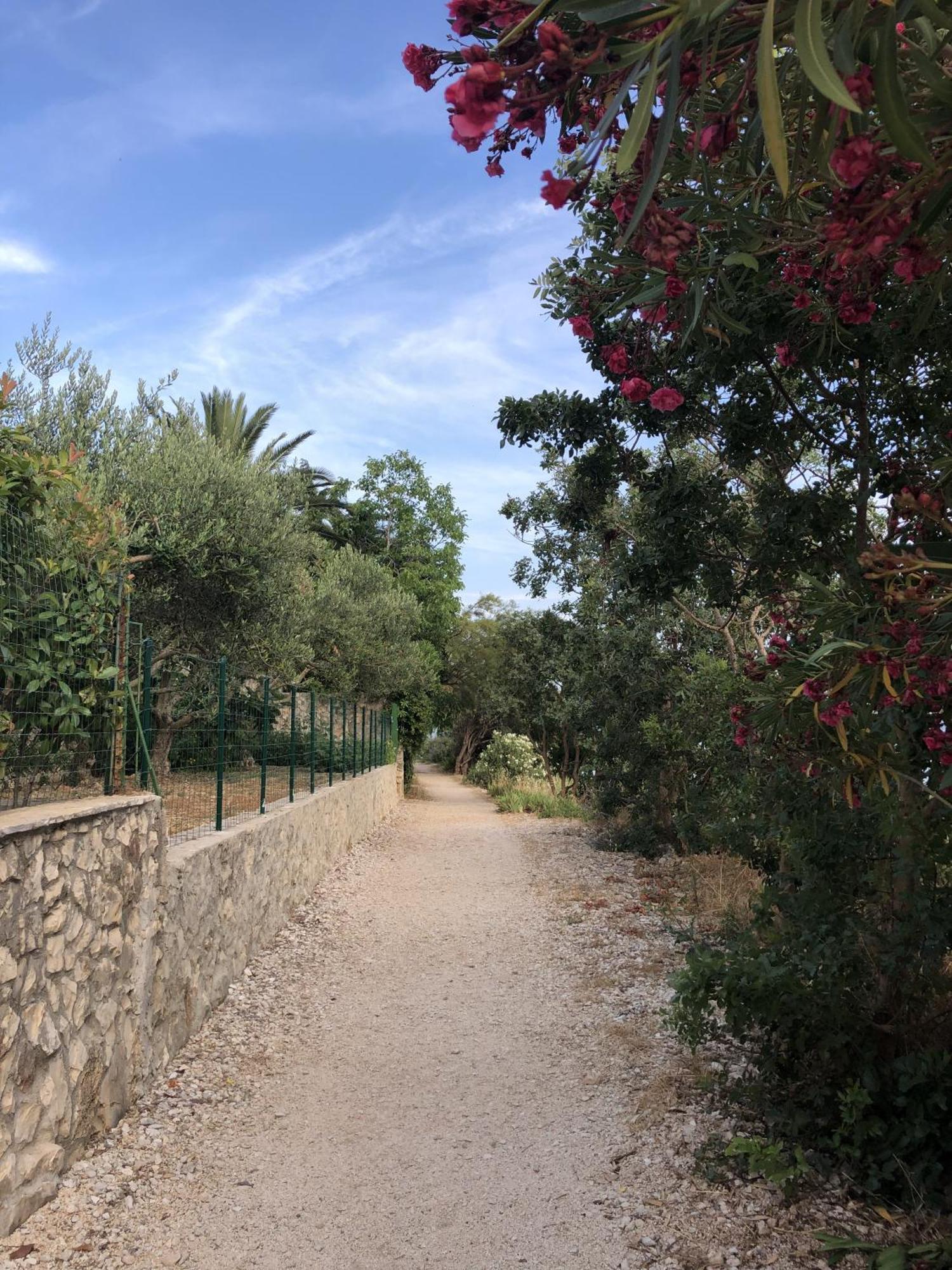 Apartmani Ema Trogir Eksteriør billede